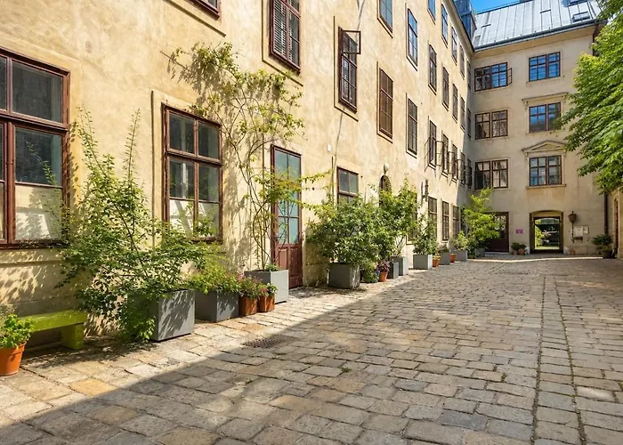 Elegant Near Prater & Center Apartment Wien